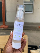 Load image into Gallery viewer, Organic Rose &amp; Hyaluronic Lux Cleanser
